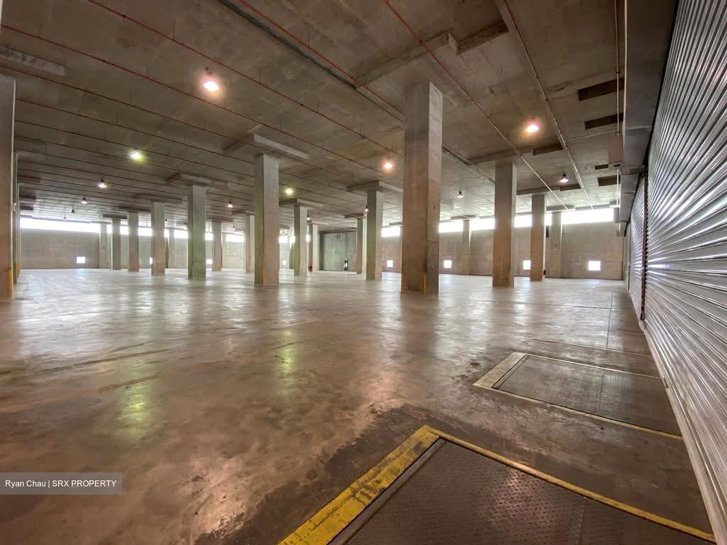 Benoi Sector (D22), Warehouse #608715401
